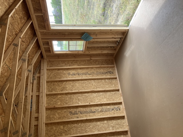 Side Utility - 10x16