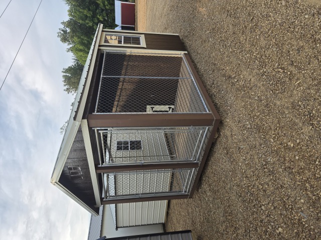 Dog Kennel - 8x12