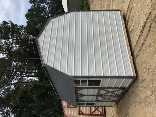 Side Lofted Barn - 10x12