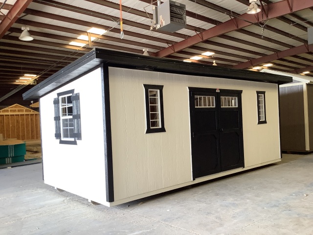 Metro Studio - 10x20