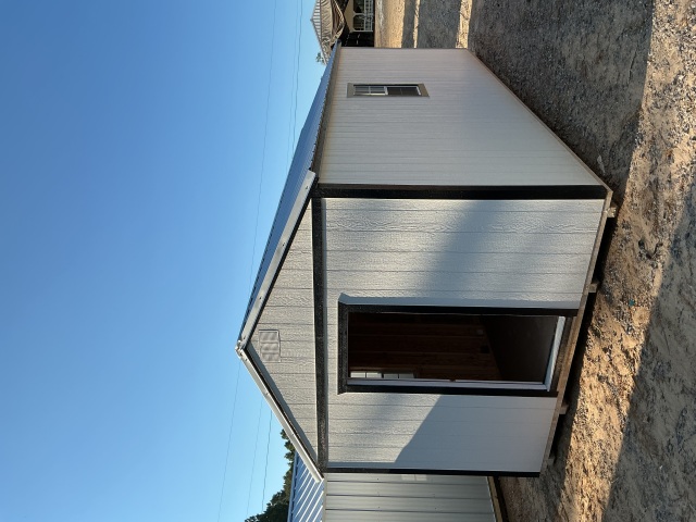 Side Utility - 12x24