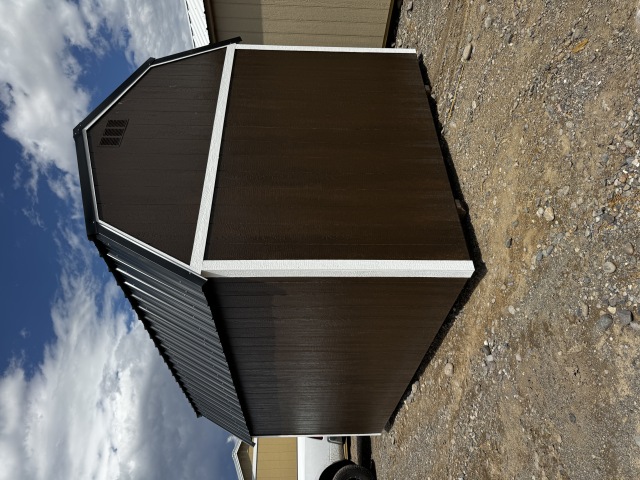 Lofted Barn - 10x16