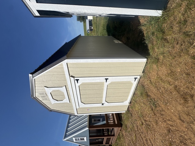 Lofted Barn - 8x12