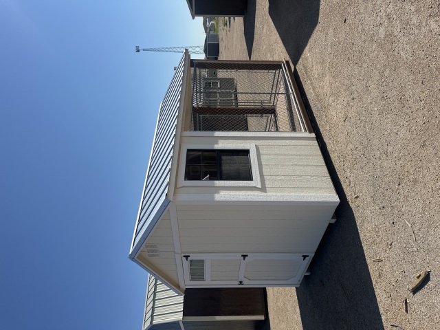 Dog Kennel - 8x12