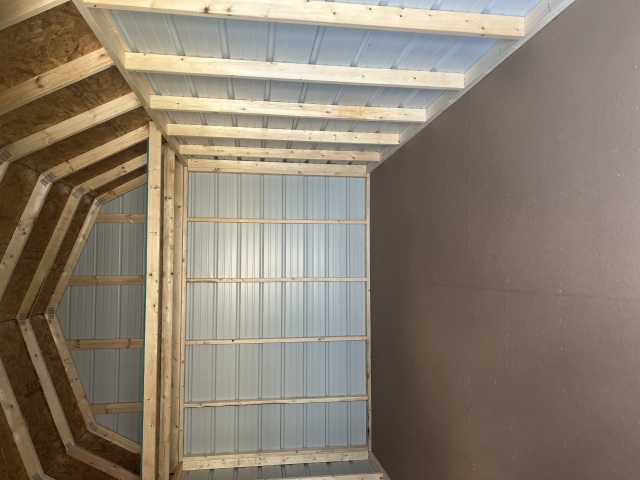 Lofted Barn - 10x16