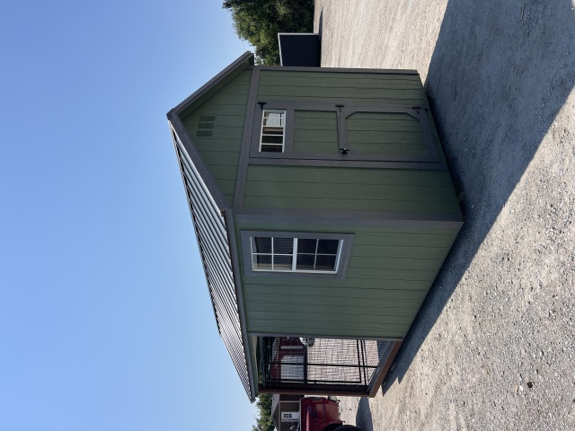 Dog Kennel - 8x16