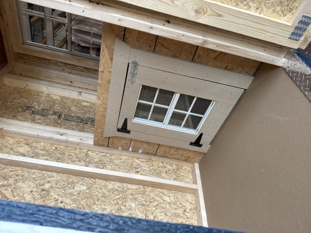 Dog Kennel - 8x12