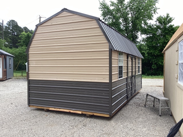 Side Lofted Barn - 10x20