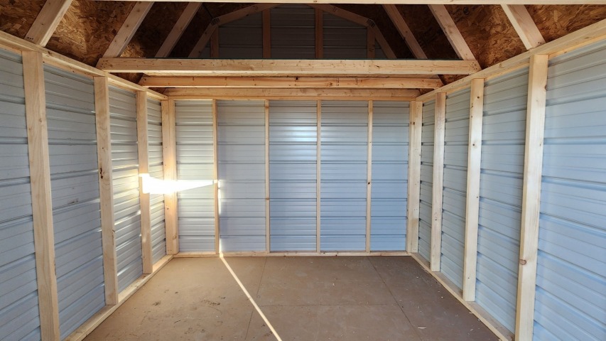 Lofted Barn - 10x12
