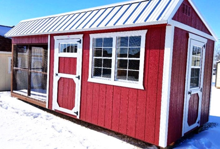 Chicken Coop - 8x20