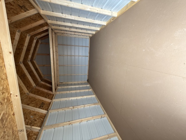 Lofted Barn - 10x16