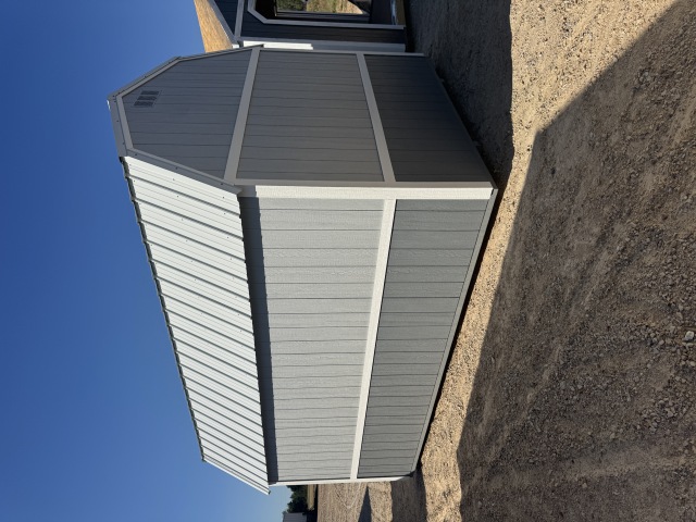 Lofted Barn - 10x16