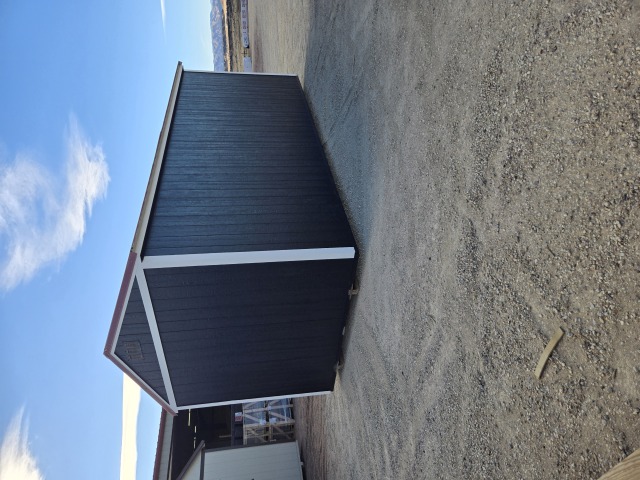 Side Utility - 10x20