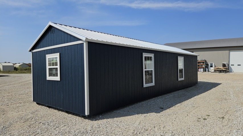 Side Cabin - 14x40