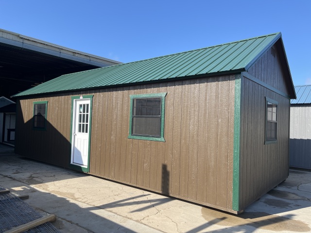 Utility Xtra Height - 14x32