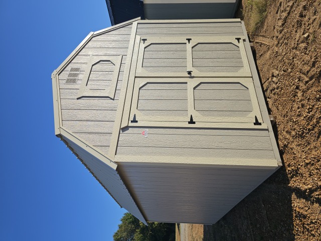 Lofted Barn - 10x16