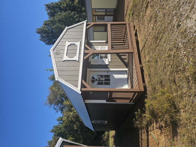 Lofted Barn Cabin - 12x32