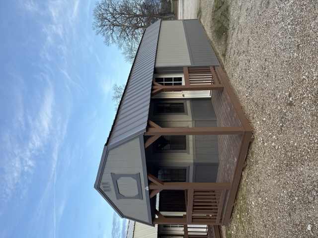Deluxe Lofted Barn Cabin - 12x32