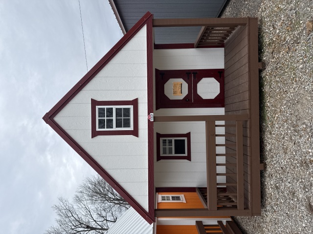 Playhouse (Hideout) - 10x12