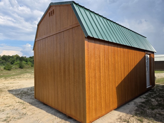 Lofted Barn - 10x20