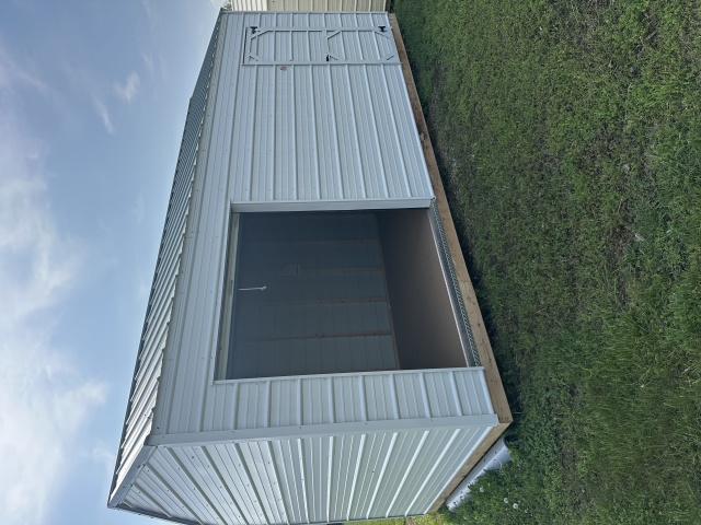 Utility Xtra Height - 10x20