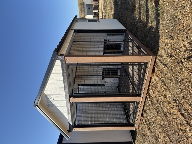 Dog Kennel - 8x16