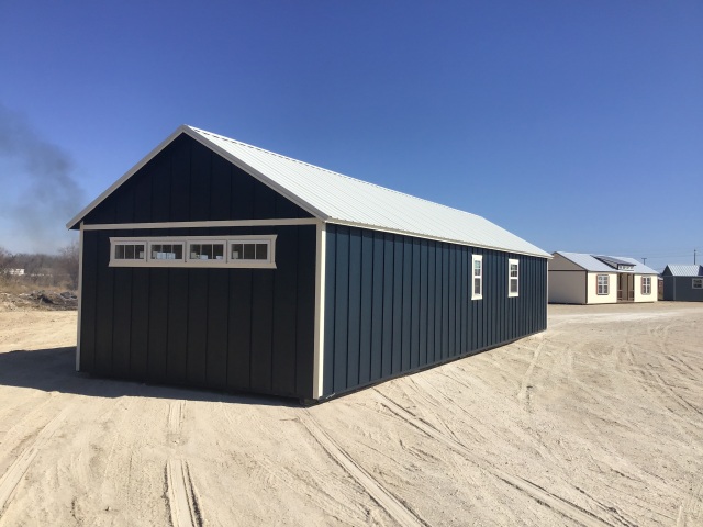 Side Cabin - 16x50