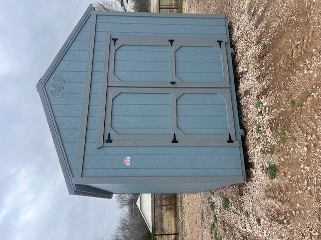 Utility Xtra Height - 10x12