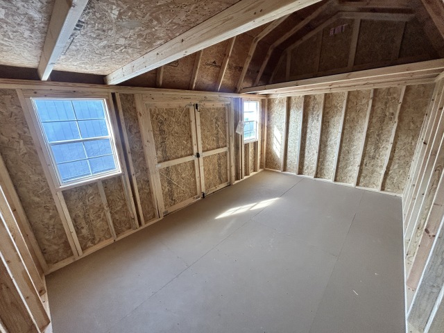 Side Lofted Barn - 10x16