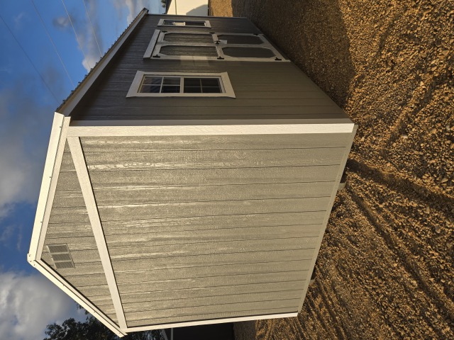 Side Utility - 10x20