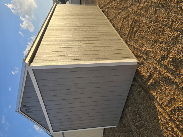 Side Utility - 10x20