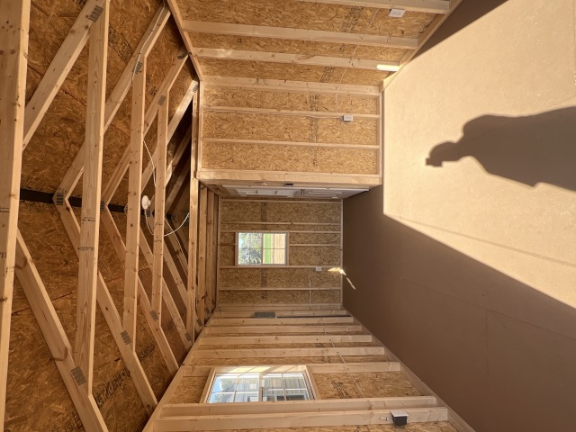 Side Cabin - 12x18