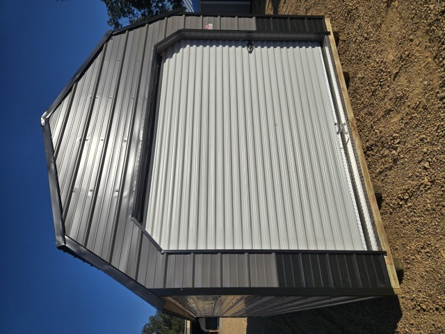 Lofted Barn Garage - 12x22