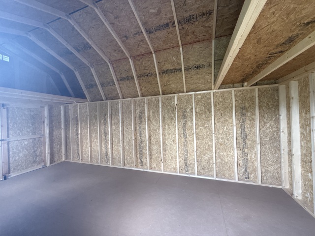 Lofted Barn - 10x20