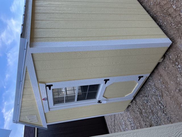 Chicken Coop - 8x12