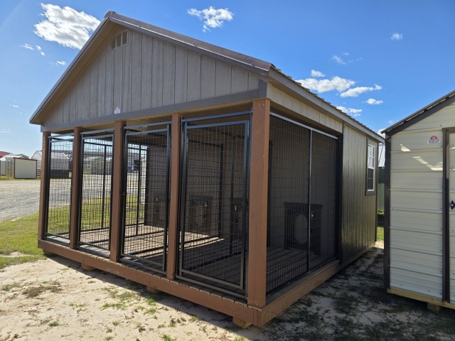 Dog Kennel - 16x16