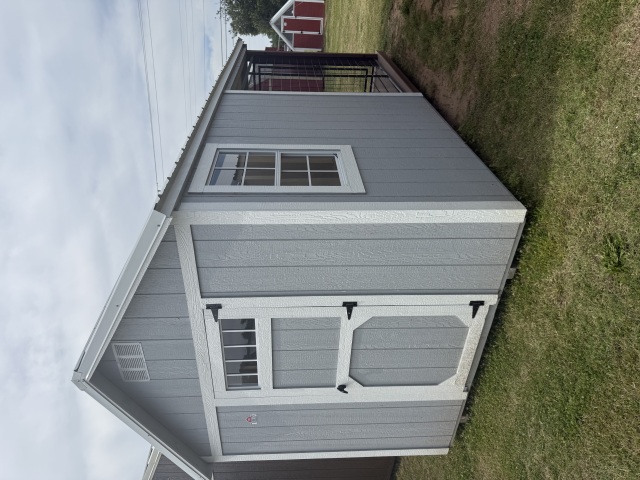 Dog Kennel - 8x16