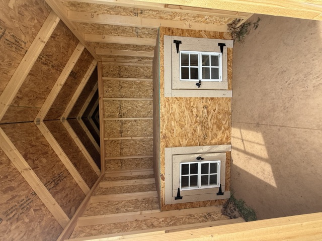 Dog Kennel - 8x16