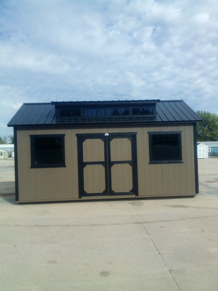 Side Utility - 12x20