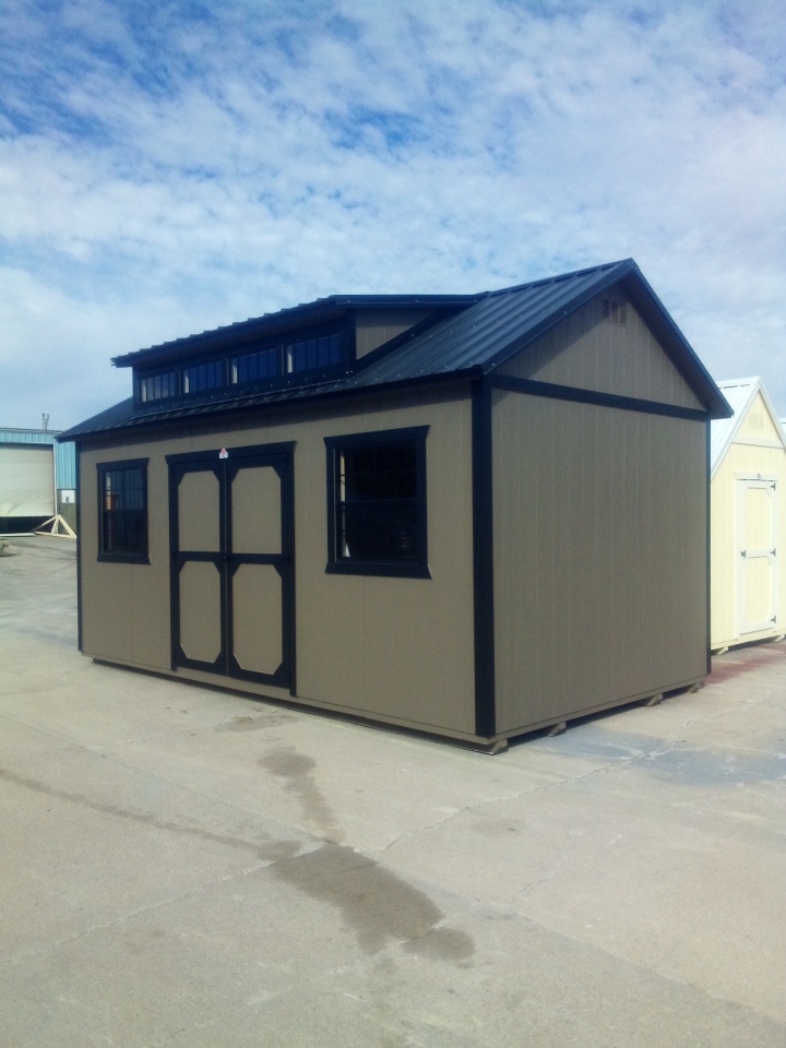 Side Utility - 12x20