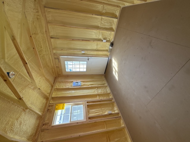 Utility Xtra Height - 10x12