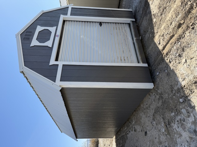 Lofted Barn - 10x20