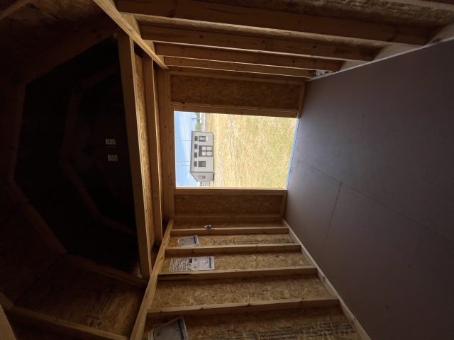 Lofted Barn - 8x12