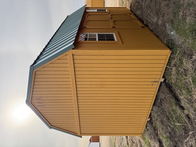 Side Lofted Barn - 10x16