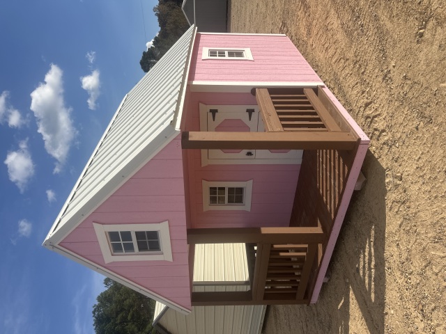 Playhouse (Hideout) - 8x12