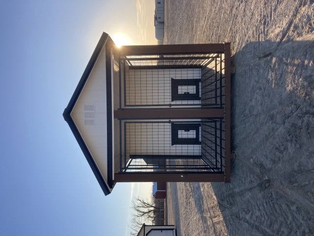 Dog Kennel - 8x16