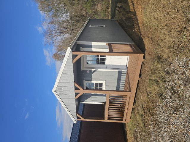 Cabin - 12x32