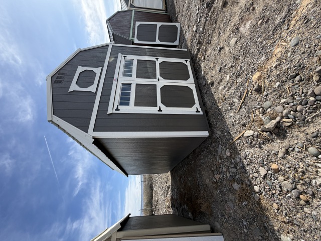 Lofted Barn - 10x20