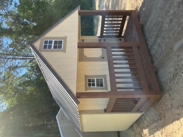 Playhouse (Hideout) - 10x12