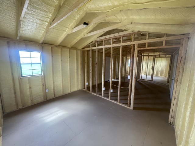 Side Utility - 14x40